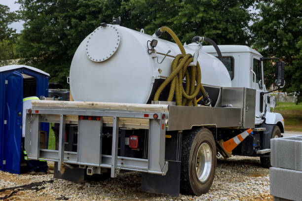 Best Construction site porta potty rental  in Clarksville, IN
