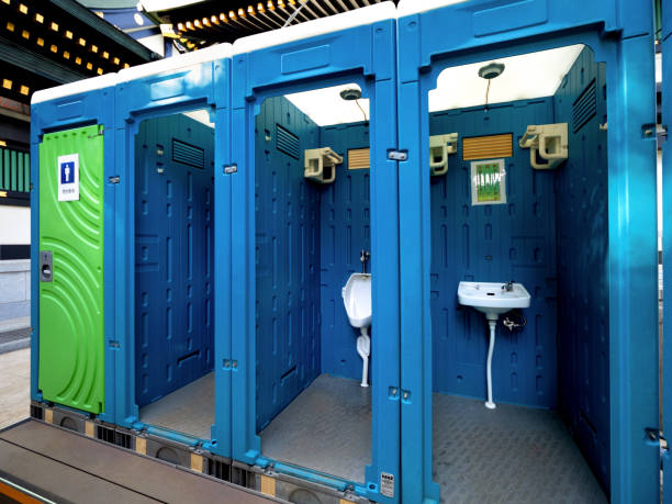 Best Porta potty delivery and setup  in Clarksville, IN